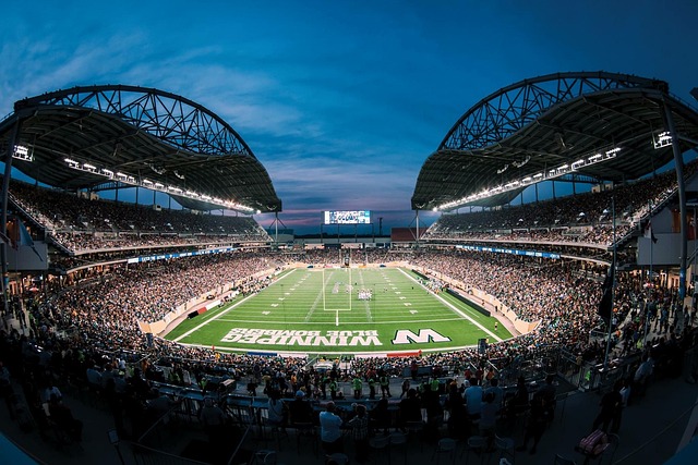 中表现得尤 中表现得尤